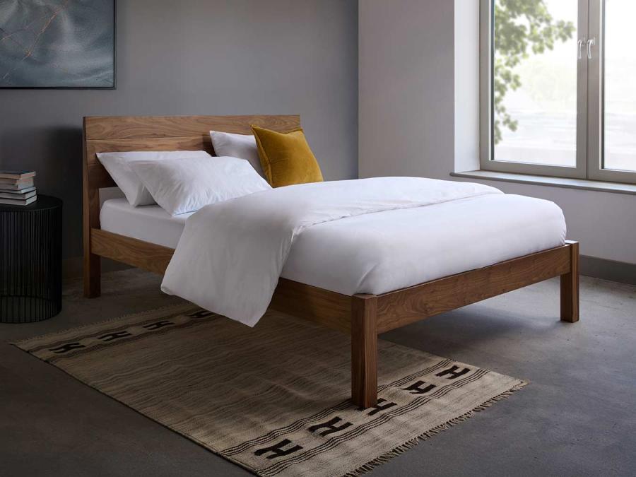 chelsea bed in walnut