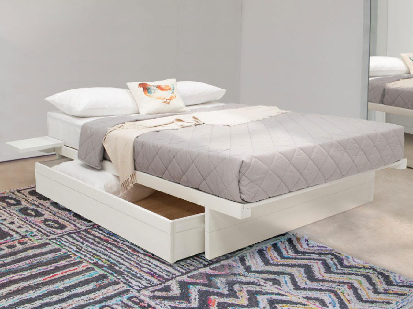 Queen size bed no headboard discount