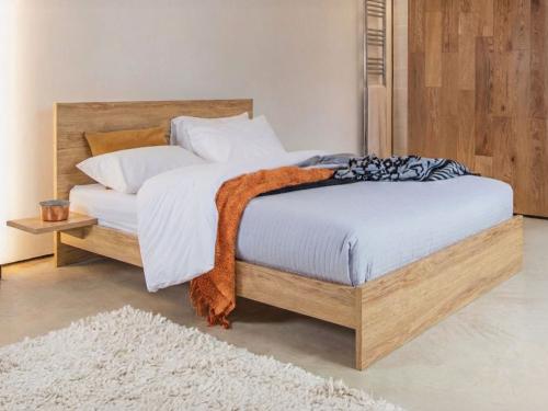 enkel bed in solid oa