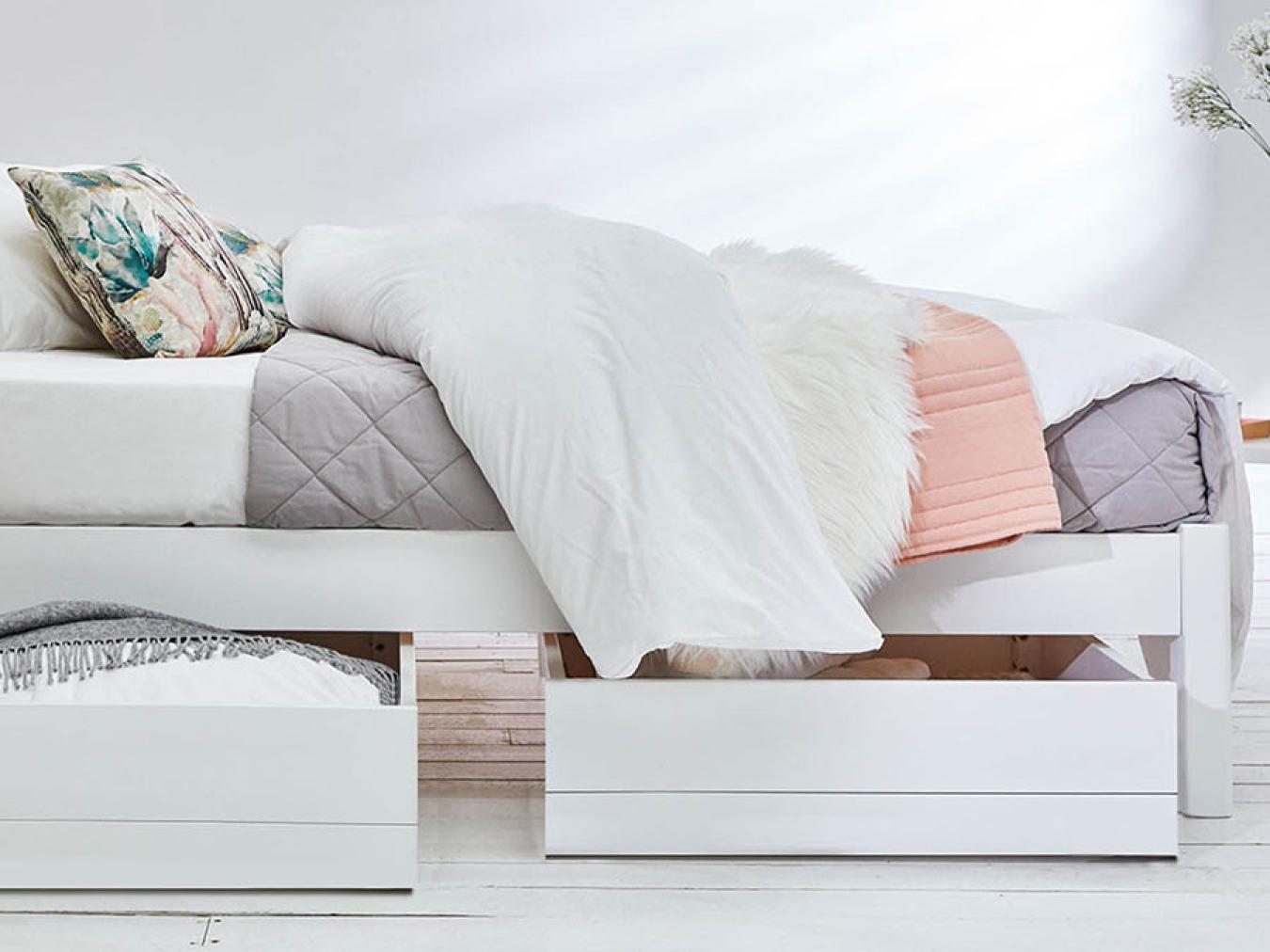 Queen storage bed without headboard discount