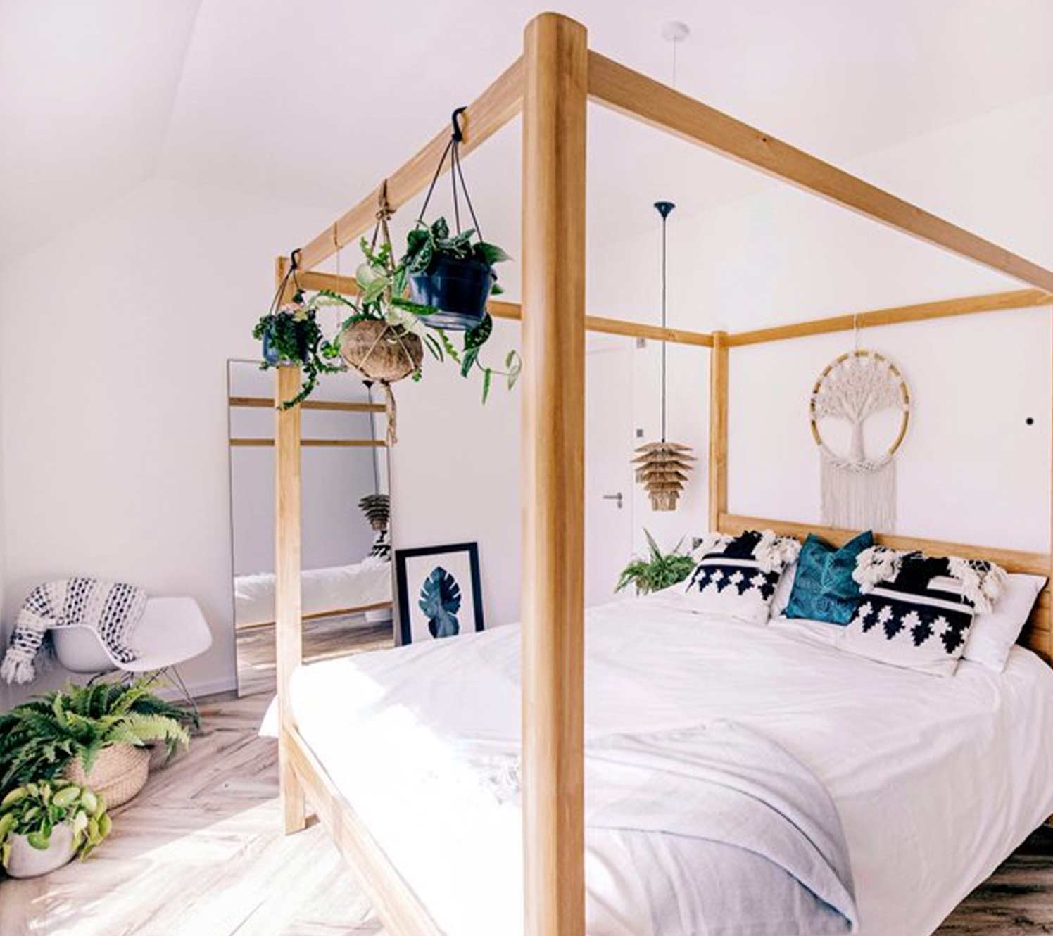 Living Elements That Change Over Time